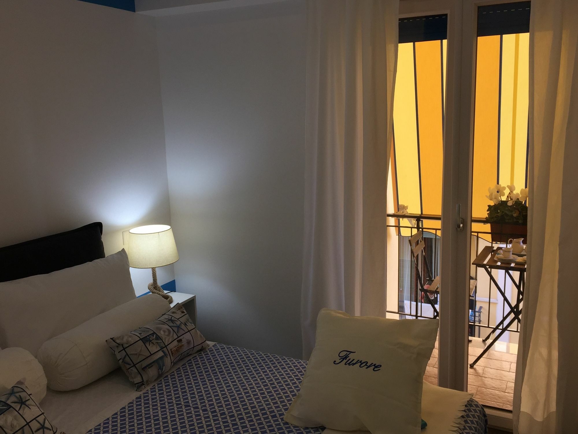 B&B Il Saraceno Сорренто Экстерьер фото