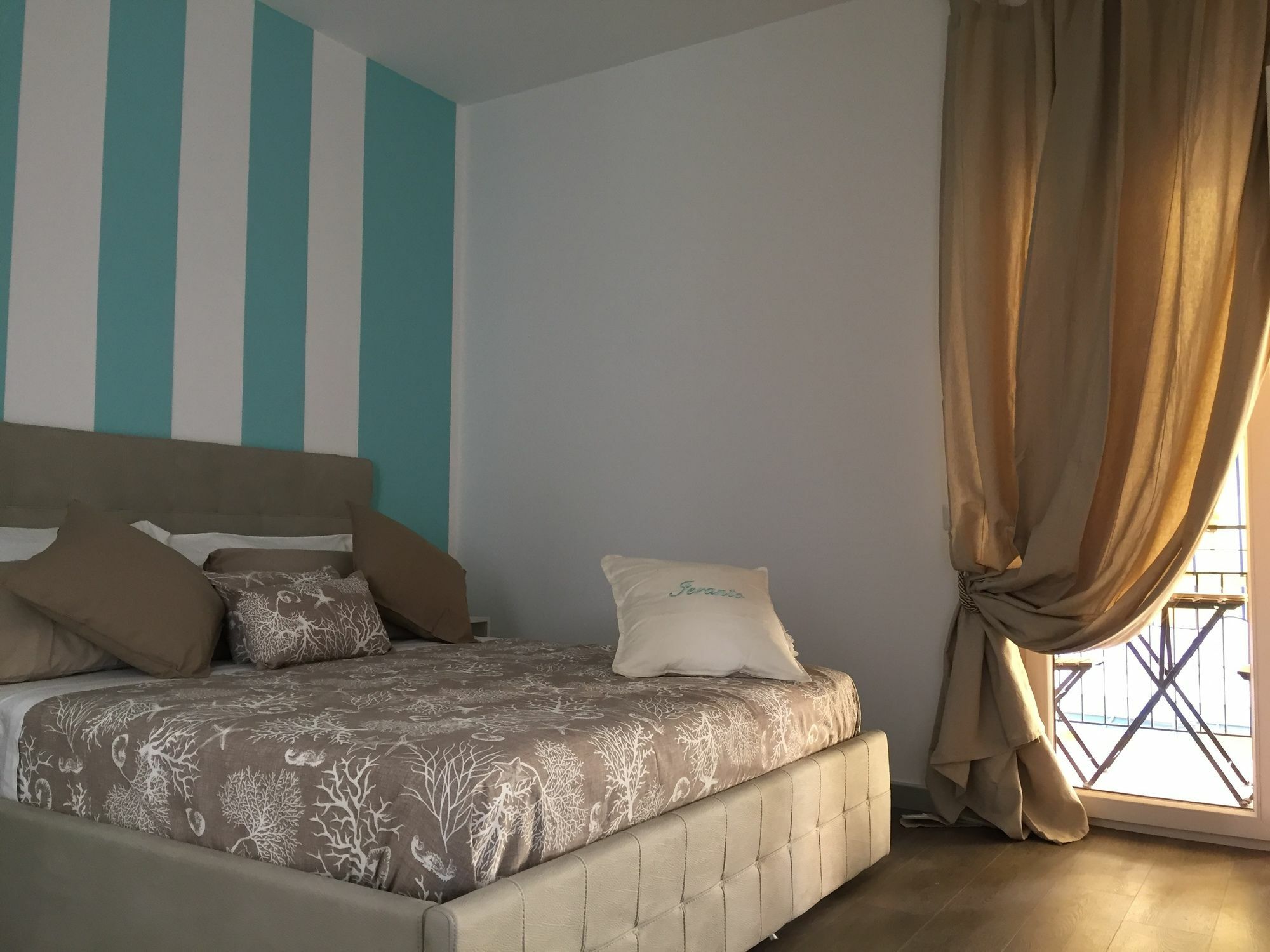 B&B Il Saraceno Сорренто Экстерьер фото